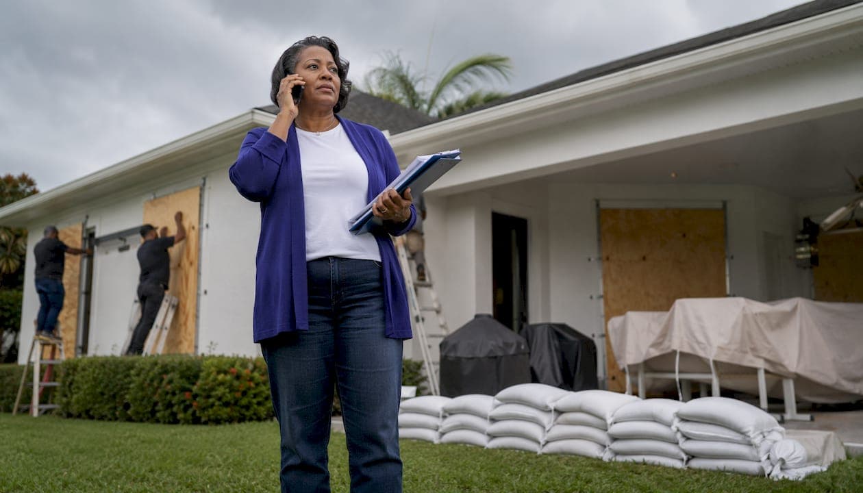 How to Prepare Your House for a Hurricane: Estate Guide